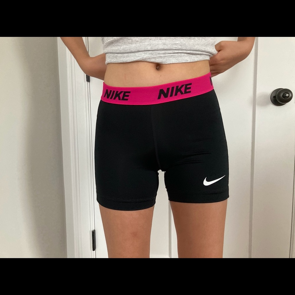 Nike Pros xs
